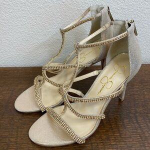 Jessica Simpson Sidra Strappy Sandal NWOT Size 8